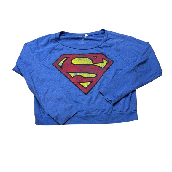 💙 VTG Superman Logo Blue Long Sleeve Cropped Sweatshirt Women’s L 🦸‍♀️ - Picture 1 of 4